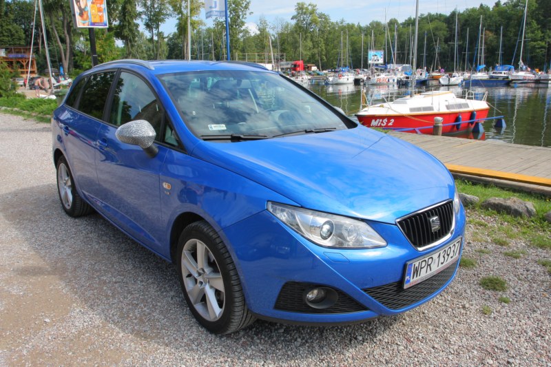 Seat Ibiza SW konkuruje na rynku np. ze Skodą Fabią Combi. Fot. Moto.wieszjak.pl