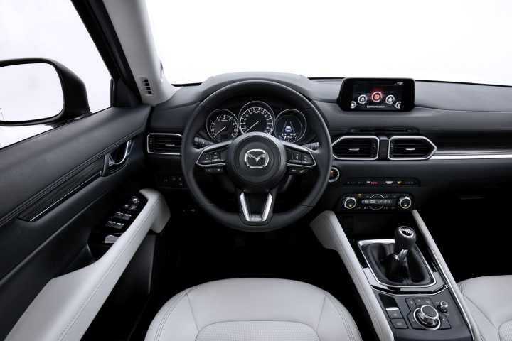 Zdjęcie nr 8 Nowa Mazda CX5 2017 cennik i wrażenia z