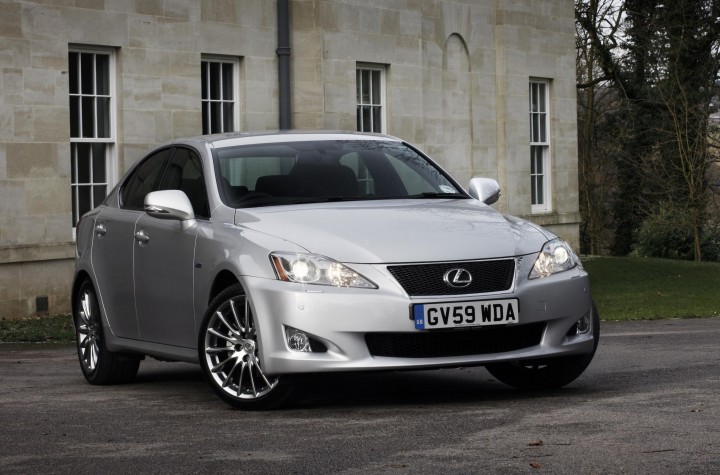 Lexus is 0 100